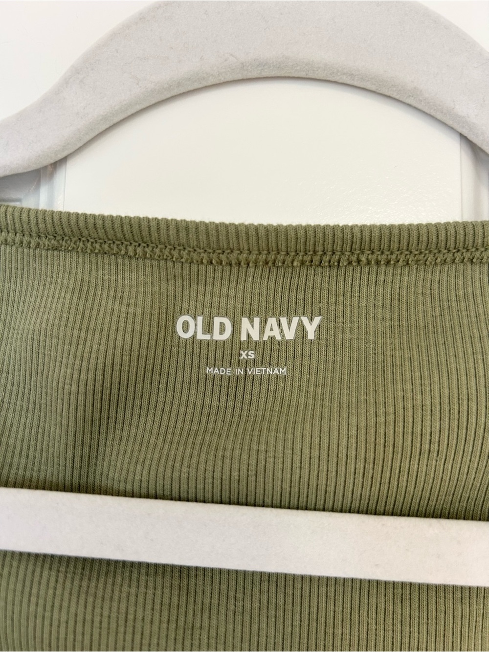 Old Navy Women's Square Neck Ribbed Tee - Picture 3 of 4